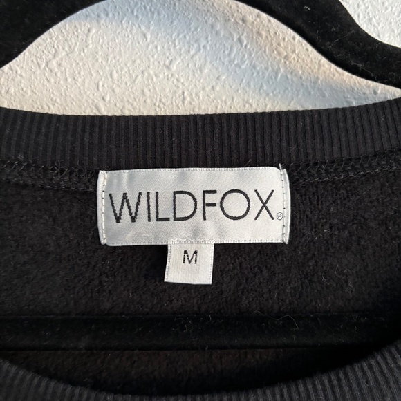 WILDFOX OVERSIZED SEQUINED HEART BLACK PULLOVER CREWNECK SWEATSHIRT - Picture 3 of 8